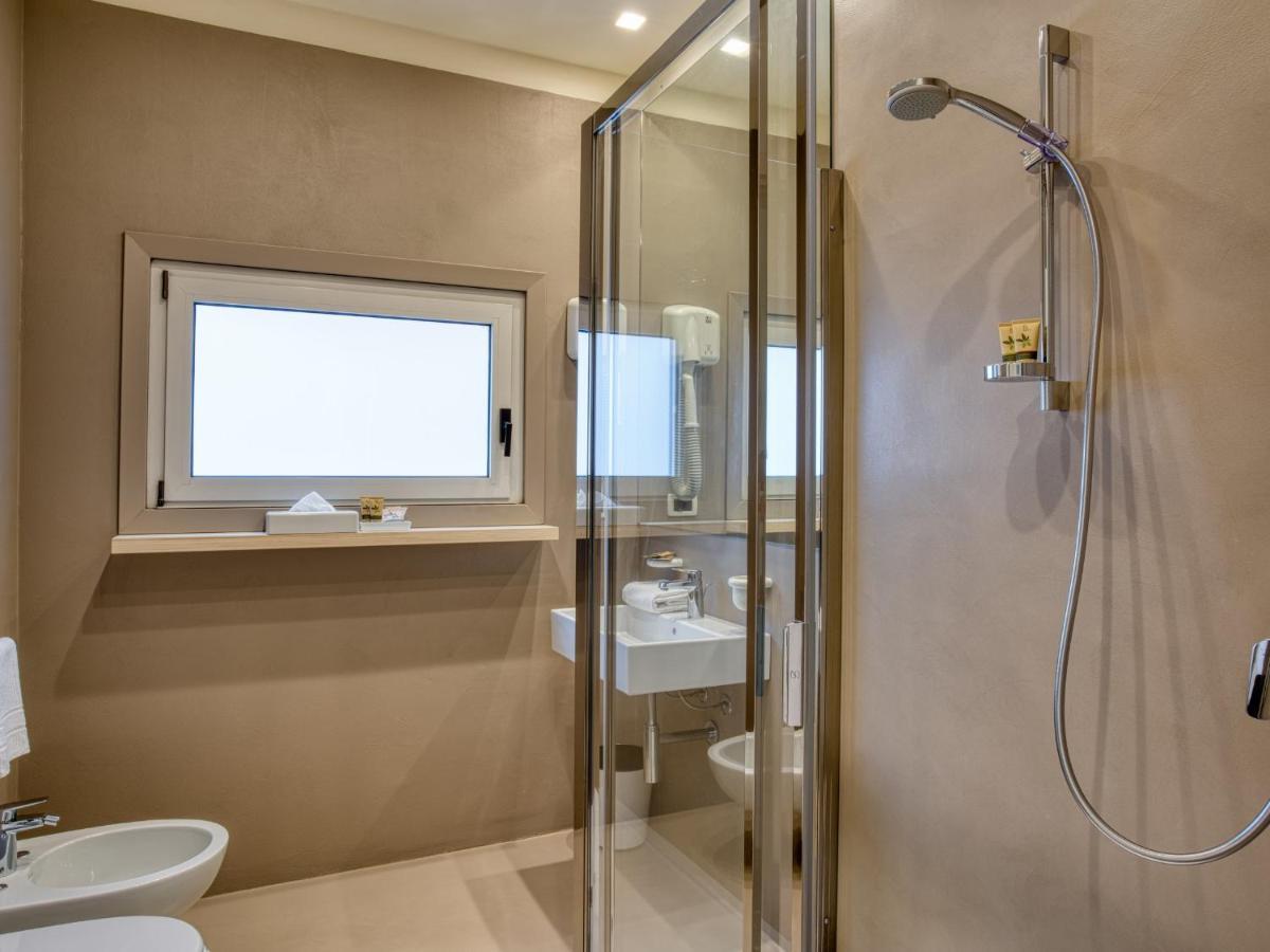 Piroscafo 3* Desenzano del Garda