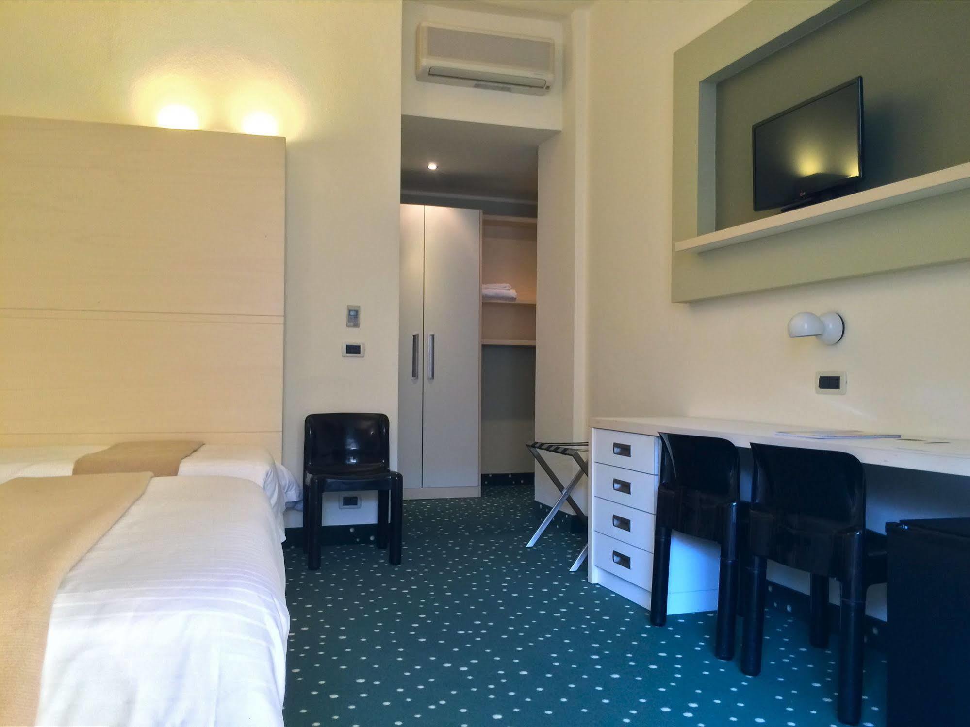 Hotel Piroscafo 3*